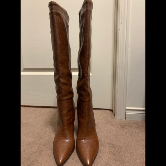 TAN CROC PRINT KNEE HIGH BOOTS - Picture 5 of 16